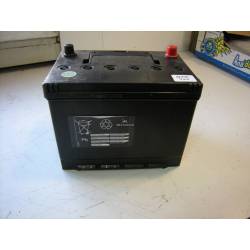 Batterie 12V 70 AH + gauche