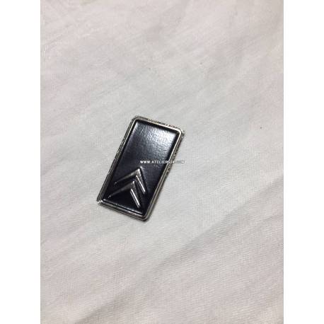 Monogramme de volant mousse